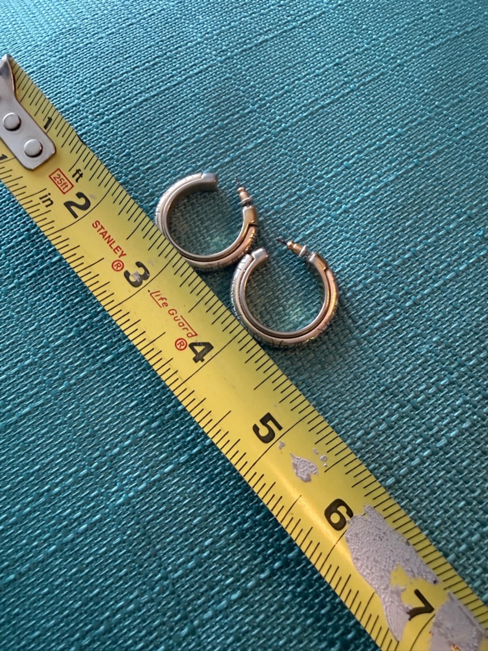 Brighton Jewelry Two-tone Hoop Earrings in Decorative Blue Tin - Picture 5 of 5